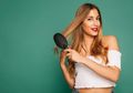 Cara Mengatasi Rambut Rontok dengan Masker Telur dan Madu, Coba di Rumah yuk!