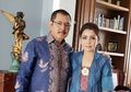 5 Inspirasi Busana Batik untuk Kondangan, Tak Sulit Dandan Secantik Mayangsari Trihatmodjo!