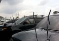 Jangan Sepelekan, Ini Manfaat Angkat Wiper Mobil Saat Diparkir