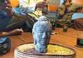 Ditemukan di Ladang, Kepala Patung Buddha Dibawa Pulang untuk Mainan Cucu Penemunya, Diduga Kini Patung 'Sedih' karena Muncul Tanda Ini di Wajahnya