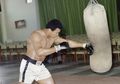 Kisah Muhammad Ali di Istana Megah untuk Karantina Sebelum Pertandingan Tinju: Habiskan Waktu Bersama Diktator Kejam hingga Berselingkuh