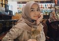 Kepergok Pemotretan Bareng, Tampilan Kompak Citra Kirana dan Rezky Aditya dengan Busana Serba Pink Justru Mencuri Perhatian!
