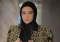 Tajir Banget! Zaskia Sungkar Tampil Elegan Sambil Tenteng Tas Mewah Dior Seharga Puluhan Juta