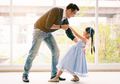 Nyatanya, Ayah adalah Lelaki Pertama Penentu Masa Depan Anak Perempuan