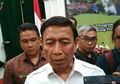 BREAKING NEWS: Menko Polhukam Wiranto Ditusuk di Banten, Pelaku Penusukan Diamankan Polisi