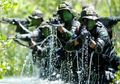 Ketika Pasukan Elite Inggris Dibuat Kepayahan Ladeni Segala Manuver Pasukan Kostrad, Malah Jadi Sasaran Empuk