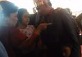Pilu! Pria Asal Sumatera Mengaku Lajang untuk Menikah Lagi, Istri dan 3 Anaknya Nekat Hadiri Pernikahan 'Tersembunyi' Itu, Ini yang Terjadi