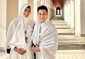 Umrah Bareng Suami, Penampilan Paula Verhoeven Tanpa Make Up dengan Perut Membuncit Jadi sorotan