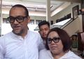 Bisa Pulang ke Kampung Halaman Meski Divonis 1,5 Tahun Rehabilitasi, Nunung Langsung Ajak Sang Ibu Nginep di Hotel, Padahal Tengah Dirawat di Rumah Sakit Karena Idap Kanker