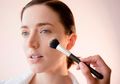 3 Base Makeup Ini Wajib Kamu Pakai Sebelum Aplikasikan Foundation Agar Hasil Makeup Lebih Maksimal