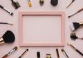 Moms, Begini Lo Caranya Membersihkan Brush Makeup dengan Benar