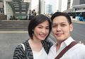 Jarang Terekspos, Ini Sosok Kekasih Hati Aktor FTV Ferly Putra, Ternyata Seorang Presenter Berita!
