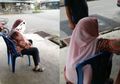Tega! Seorang Anak Perempuan Telantarkan Ibunya di Jalan dan Ungkap Kata-kata Durhaka: 'Aku Tak Mau Merawatnya Lagi!'