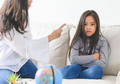 #LovingNotLabelling: Mudah Diucapkan, Berbagai Pernyataan Ini Ternyata Bisa Sebabkan Masalah Kejiwaan untuk Si Kecil, Hati-hati Moms!
