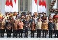 Dua Kali Jadi Menteri, Sosok Ini Masih Saja Pakai Ponsel 'Jadul', Kirim - Terima Pesan Masih Pakai SMS