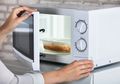 Anti Boros, Jangan Lakukan Ini Bila Ingin Hemat Listrik dari Microwave