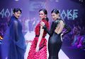 Jakarta Fashion Week 2020: Kolaborasi 3 Desainer Tampilkan Busana Penuh Warna Bersama Make Over