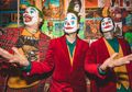 Blink-182 Jadi Joker Pas Manggung di Halloween Costume Ball 2019