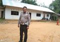 Uang Bangun Gedung Kurang, Bripka Ralon Manurung Rela Jual Perhiasan Istri Demi Bangun Sekolah di Dusun Terpencil Riau