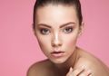 Cara Makeup Mulus Tanpa Pori dengan 3 Tips Simpel Berikut Ini