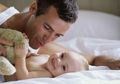 Ingin Jadi Ayah Hebat? Salah Caranya Cukup Ajak Anak Anda Bermain dengan Sepenuh Hati