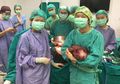 Merasa Sakit Perut, Ternyata Tumor yang Bersarang dalam Tubuh Pria 52 Tahun Ini Sudah Seukuran Bayi