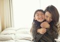 Bagi Single Parent, Pahami 5 Tips Pola Asuh Anak yang Tepat Ini