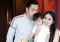 Belum Puas dengan Jet Pribadi, Suami Sandra Dewi Kembali Manjakan Raphael Moeis dengan Hadiah Mobil Balap Ferrari! Berapa Harganya?