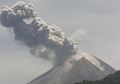 Lemparkan Kolom Asap hingga 1 KM pada Minggu Pagi, Rupanya Status Waspada Merapi Sudah Sejak Mei