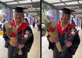 Haru, Bapak Ini Pinjam Toga Anaknya Karena Nggak Pernah Ngerasain Wisuda