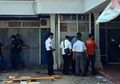 Kawanan Rampok Seret Mesin ATM Gunakan Mobil di Pagi Buta Usai Gagal Bongkar Gunakan Linggis, Begini Ending Aksi Nekat Mereka Demi Dapatkan Uang!
