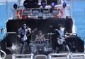 KISS Gelar Konser Buat Hiu di Australia, tapi Nggak Ada Hiu yang Datang