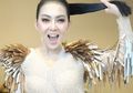 Penampilan Jadul Syahrini Kini Berubah Drastis, Netizen: Uang Bikin Cantik!