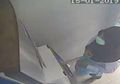 Masih Kecil Tapi Sudah Jadi Kriminal! Siswi SMP Ini Bobol ATM Milik Kerabat yang Telah Menyekolahkannya, Uang Puluhan Jutanya Ia Gunakan Untuk Ini