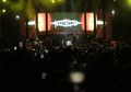 Walau Tampil Akustikan di The 90's Festival, Jamrud Tetep Nendang!