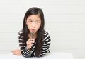 #LovingNotLabelling: Sebut Anak 'Pintar' Secara Berlebihan Ternyata Memicu Krisis Identitas Pada Anak