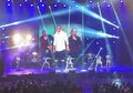 Boyz II Men, Grup Musik SMA Jadi Nomor Satu Dunia!