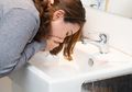 Tidak Hanya Morning Sickness, 10 Tanda Hamil Muda Ini Juga Perlu Diketahui Wanita