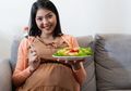 Tak Hanya Menurunkan Berat Badan, Diet Ini Juga Bisa Buat Moms Cepat Hamil Lho!