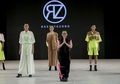 Raegita Zoro Hadirkan Koleksi Busana Bertajuk Moefakat di Ajang 23 Fashion District Hari Ketiga