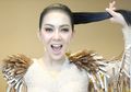 Selain Terbongkar Kesuksesannya Diraih dengan Cara Tak Biasa, Saudara Dekat Syahrini Kini Ungkap Sifat Aslinya: 'Sombong Teh Rini'