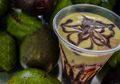 Sering Dilakukan, Ternyata Mencampur Alpukat Dengan Susu dan Gula Itu Kesalahan Besar!