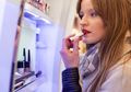 Beberapa Kesahalan Wanita Saat Memakai Lipstik Menurut MUA Iwwan Haroun, Kamu Pernah?