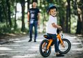 Aktivitas Fisik Bikin Otak Anak Cerdas, Berikut Olahraga Ringan yang Bisa Moms Ajarkan pada Buah Hati