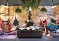 Aplikasikan Hammock Warna-warni, Resto Gaya Bohemian Ini Bisa Bikin Nyaman Sampai Ketiduran!
