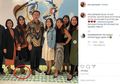 Sandal Teplek Istri Komisari Utama Pertamina Ini Jadi Sorotan saat Acara Natal, Ternyata Harganya setara 180 Ekor Ayam!