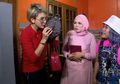 Sambangi Kamar Kosan Elly Sugigi dan Komentari Soal Gaun Tak Bermerek, Nikita Mirzani: 'Lo Bisa Napas Mpok Elly Kayak Begini?'