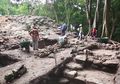 Arkeolog Digegerkan oleh Penemuan Istana Kuno, Diyakini Berusia Ribuan Tahun!