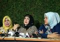 Kisruh Anak-Anak Elvy Sukaesih Kembali Memanas, Wirdha Sylvina Tuding Dhawiya Putar Fakta: Yang Salah Siapa?