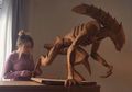 Mau Dimakan tapi Sayang, Cewek Ini Bikin Patung Xenomorph dari Kue Jahe untuk Rayakan Natal